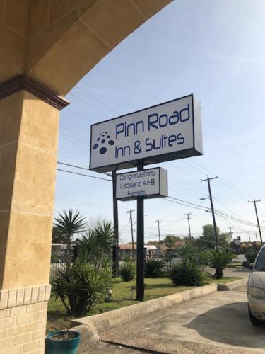 Pinn Road Inn And Suites Lackland Afb And Seaworld San Antonio Exterior foto